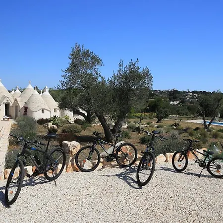 Trulli Terra Di Mezzo Hébergement de vacances *
