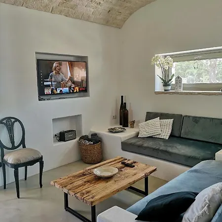 Trulli Terra Di Mezzo *