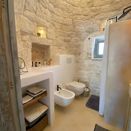 Trulli Terra Di Mezzo * Cisternino